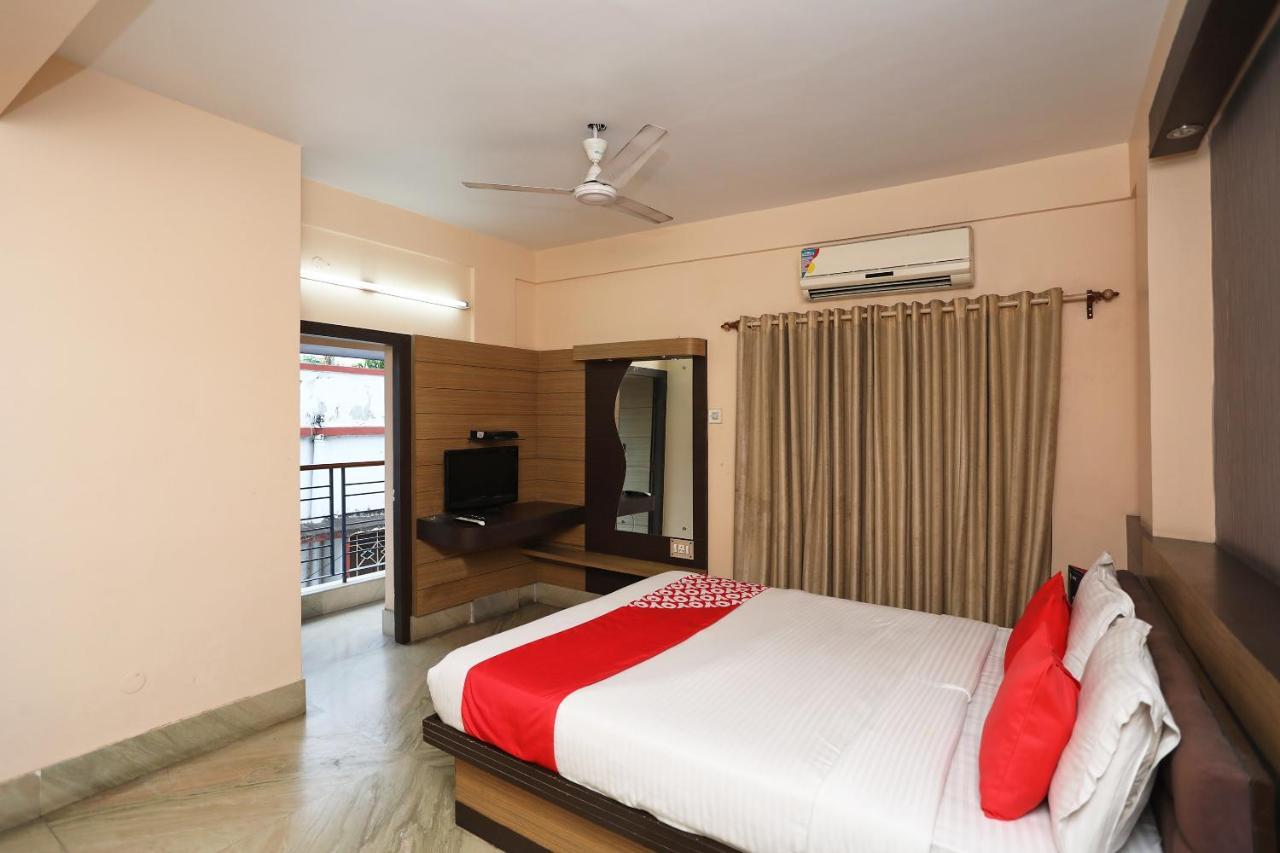 Hotel Oyo 6606 Seacom Purbadiganta Kolkata